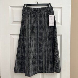 Athleta Arrival Skirt Midi Black Amara Stripe Pull On Size 2 NWT